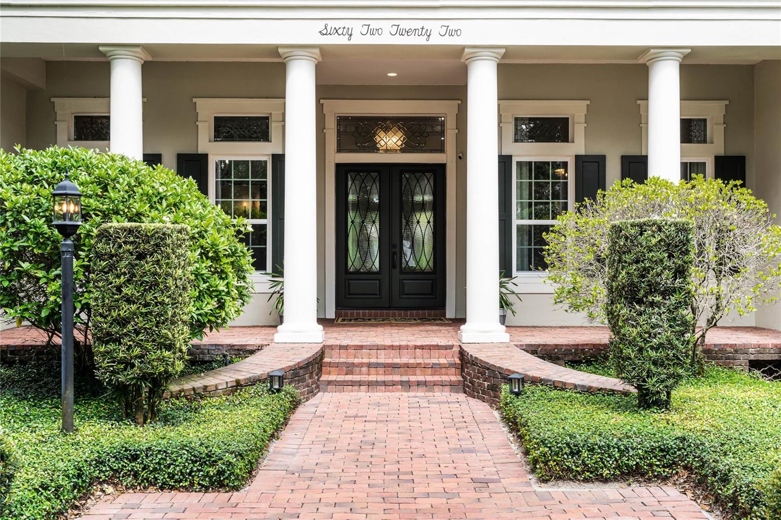 KEENES POINTE - Residential