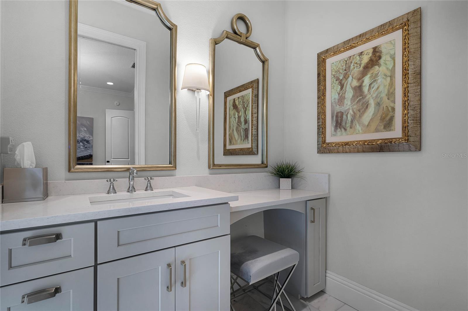 KEENES POINTE - Residential