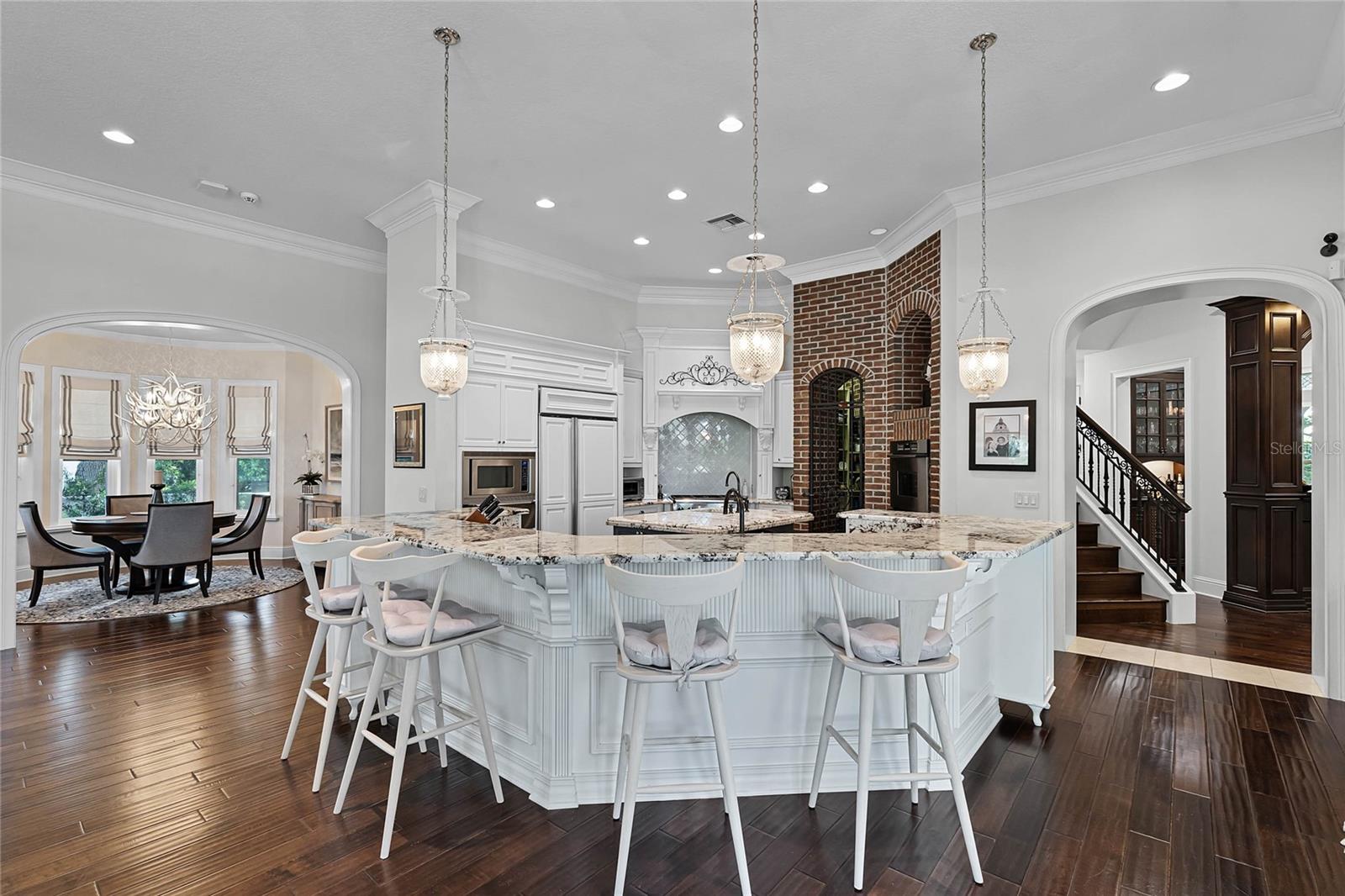 KEENES POINTE - Residential