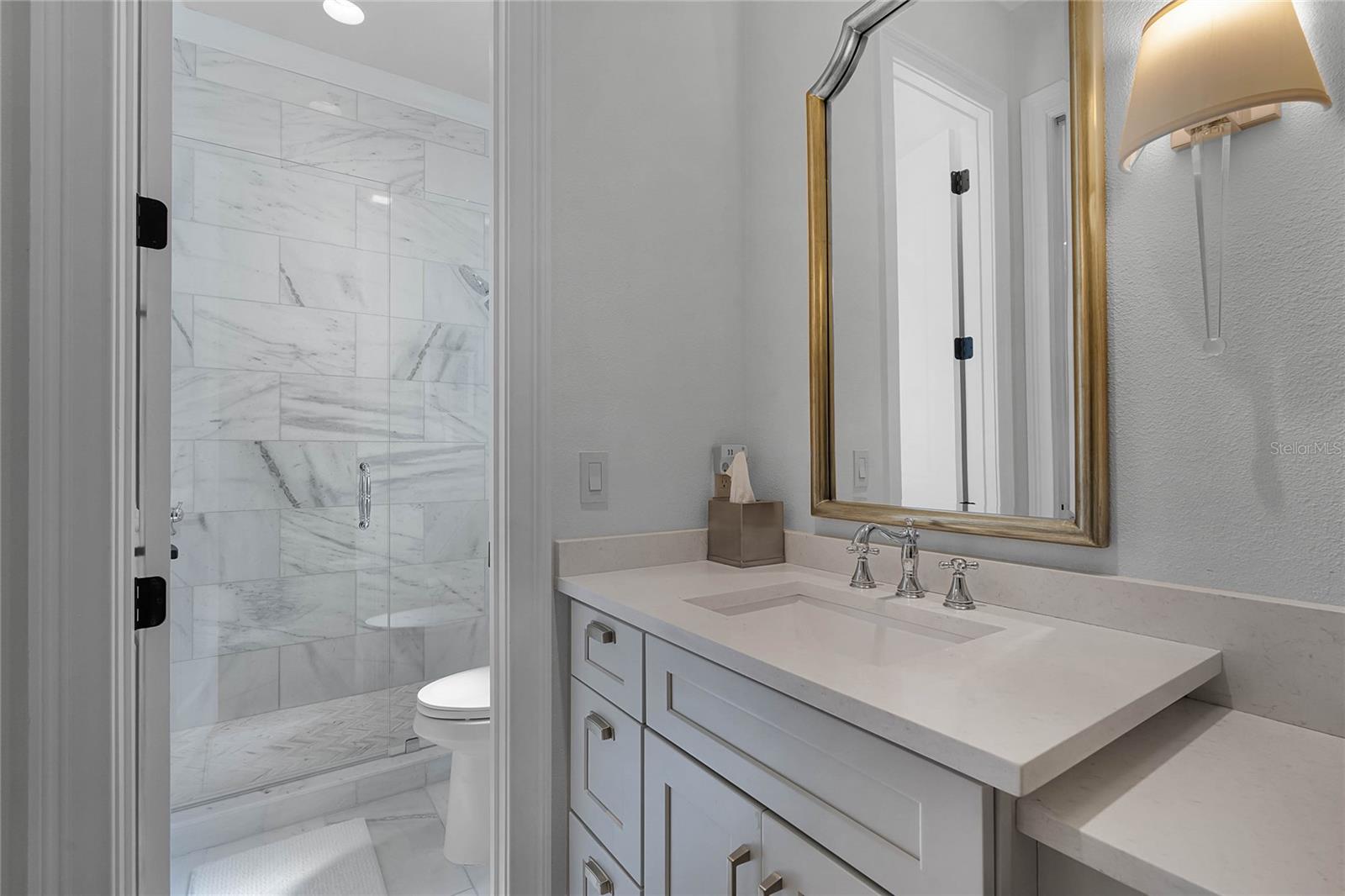 KEENES POINTE - Residential