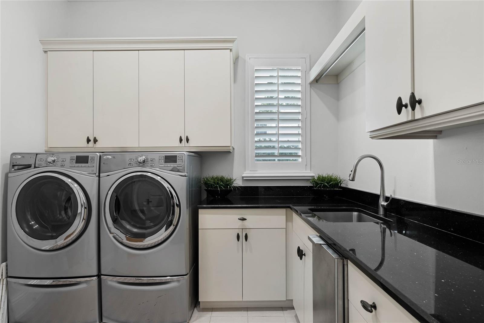 KEENES POINTE - Residential