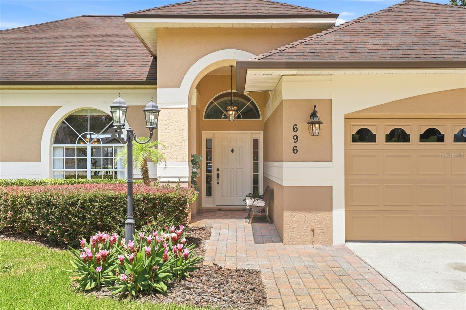 696 WYCKLIFFE PLACE