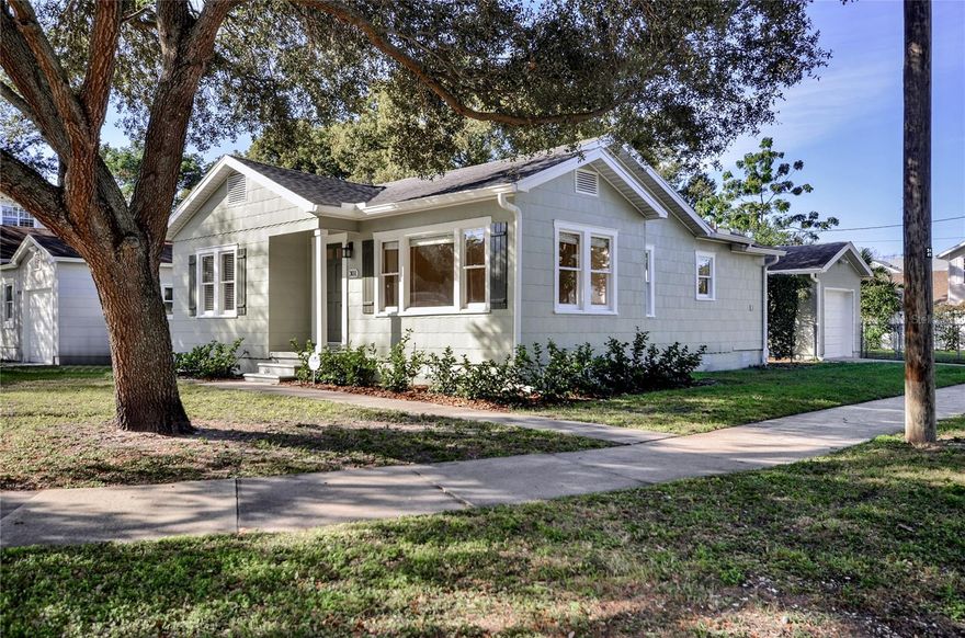 Gorgeous South Tampa House on Corner Lot, Large Fenced Yard that is 55x137, One Car Garage!  Fully remodeled kitchen, bath, windows, and wood floors. Finishes include Stainless steel appliances, granite, lighting, and front load washer dryer.  Has a large fenced yard that is 55x137 ,  and a detached one car garage with garage door opener. Located two blocks West of S Armenia, just North of W Azeele St on the corner of Audubon and W Platt St. Enjoy living in South Tampa and being so close to shopping, entertainment and everything Soho and Hyde Park and surrounding areas has to offer.                                                                                                                                                   
Owner of 301 S Audubon is also selling 303 S Audubon and 305 S Audubon.  All three parcels make up just over a half acre and is 167x137 prime for development zoned RM16.  301 S Audubon has a 2 bedroom 1 bathroom , 928 Sqft.  Mitchel Wilson Plant school districts.  Great South Tampa Location.  One of the largest South Tampa parcels available for sale that is nearby SoHo and Hyde Park. Property is currently leased though Spring of 2027.  Please do not disturb tenants.