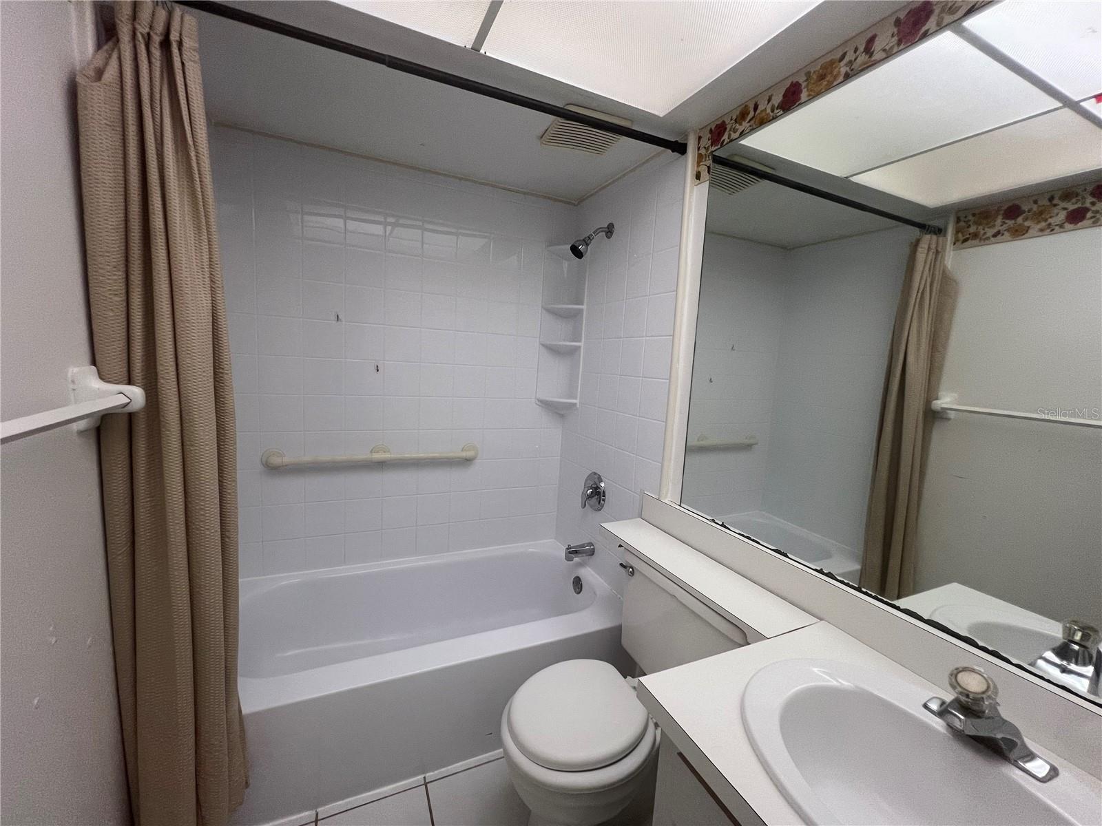 PORT CHARLOTTE SUB 41 - Residential Lease