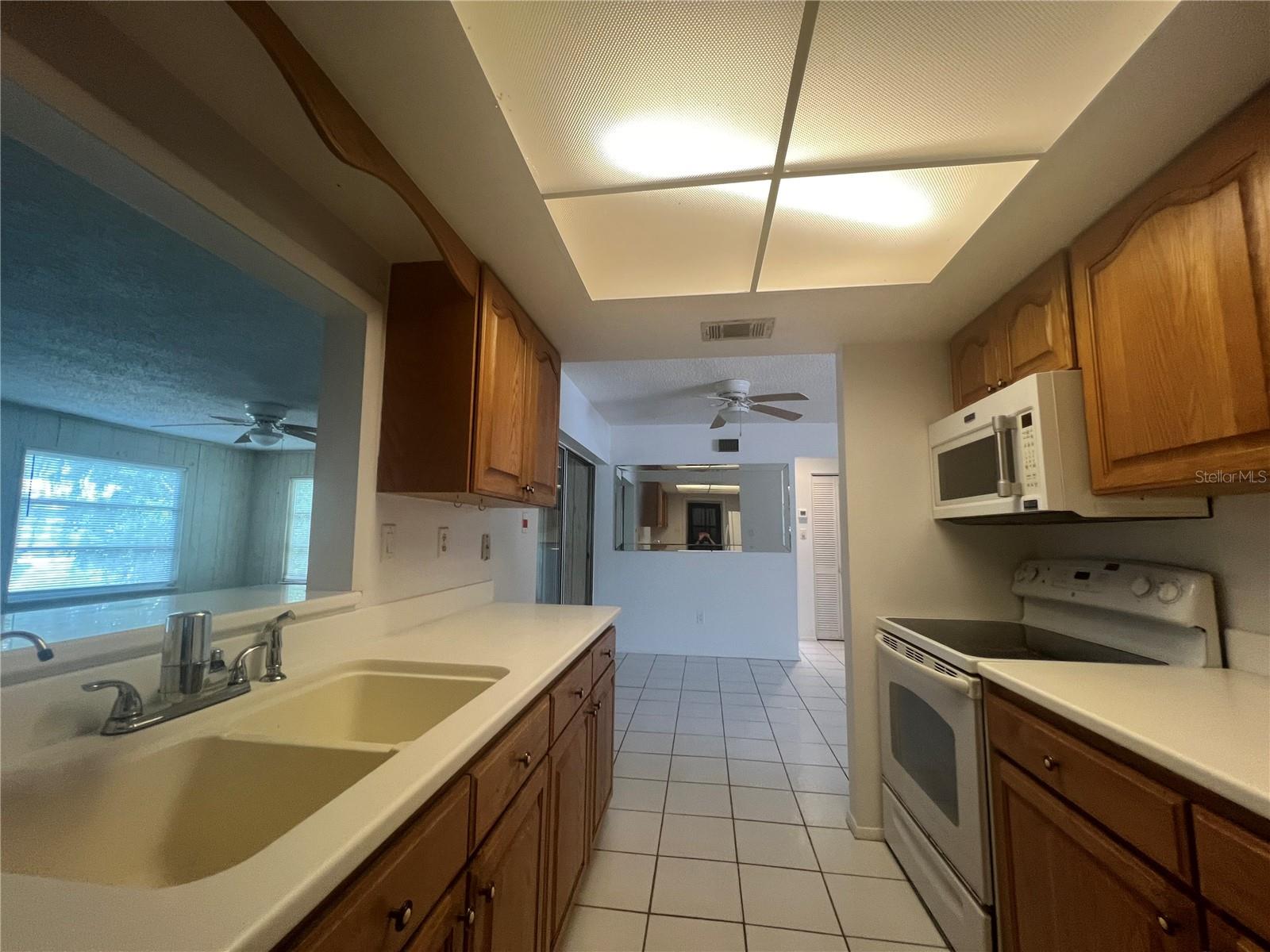 PORT CHARLOTTE SUB 41 - Residential Lease