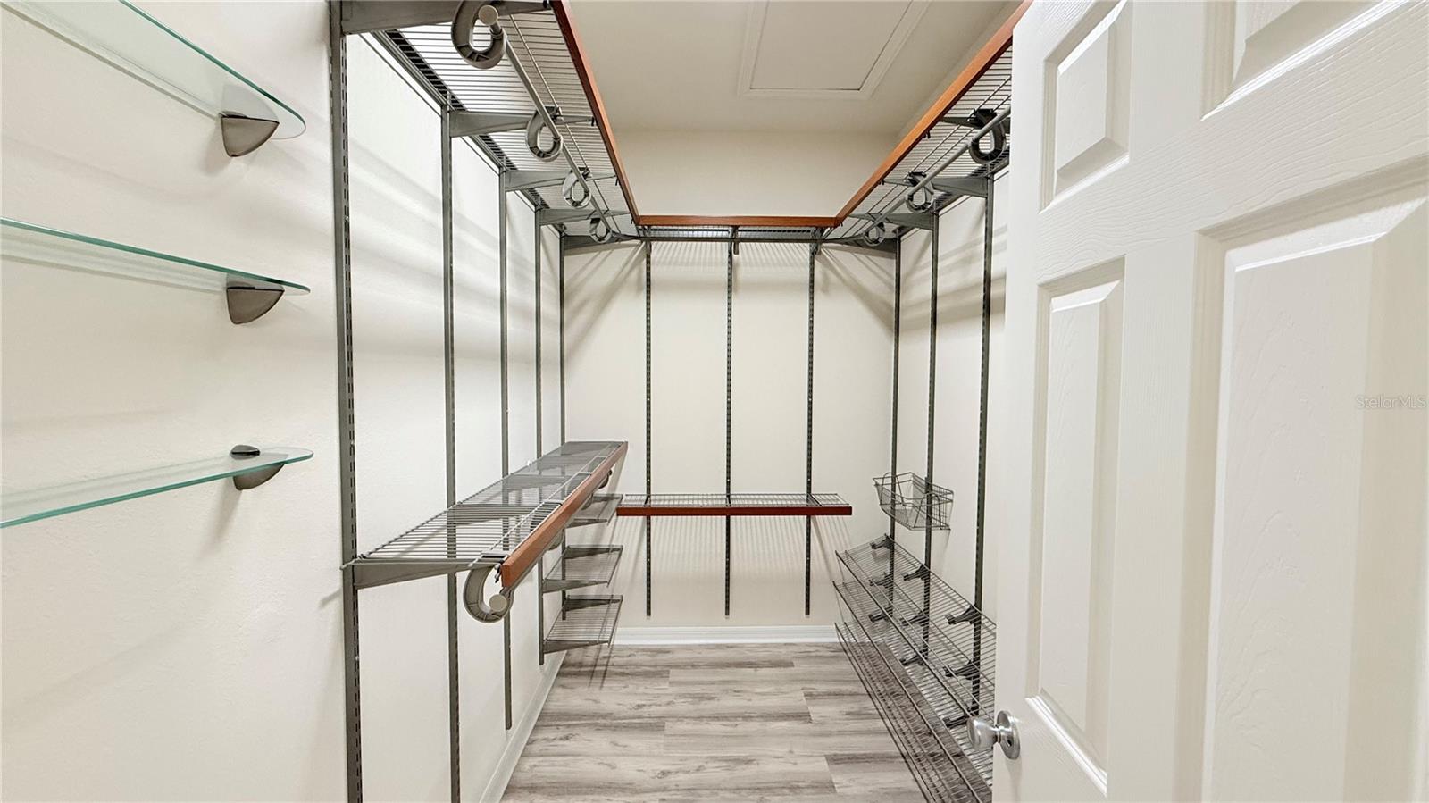 ESPRIT PH 02 - Residential Lease