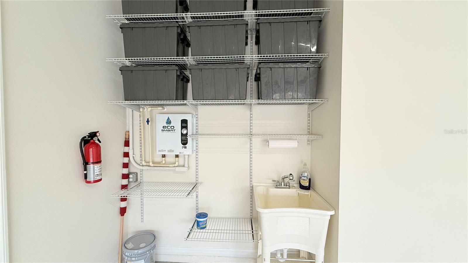 ESPRIT PH 02 - Residential Lease