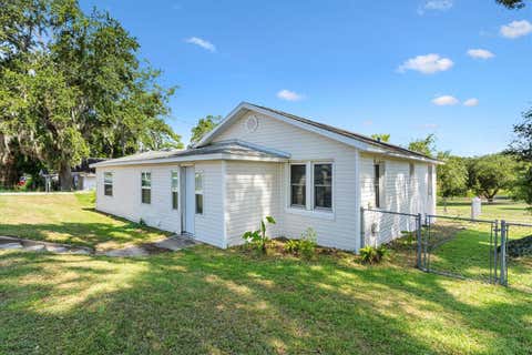 Photo of 2000 South Street, Leesburg, FL 34748 (MLS # G5114284)