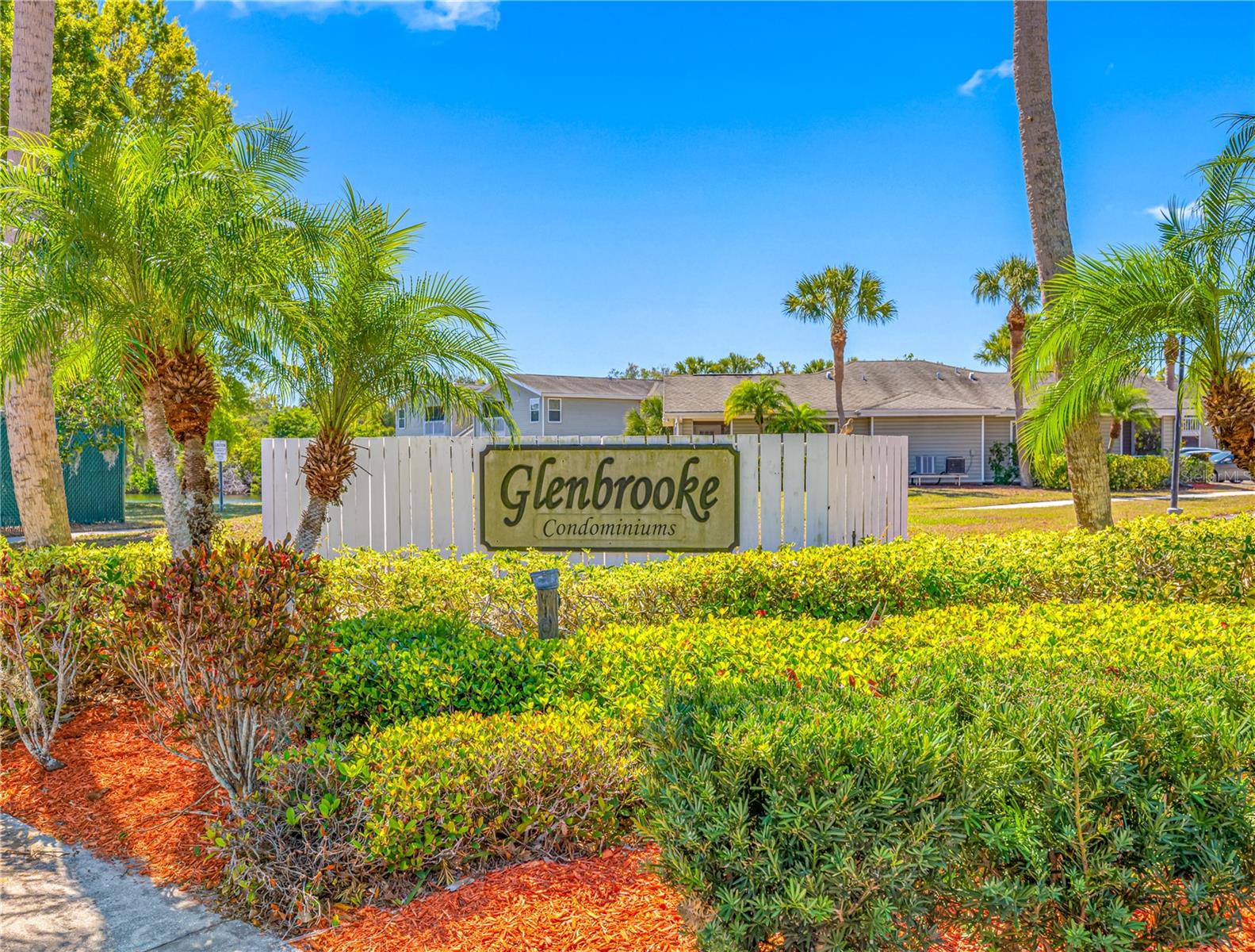 GLENBROOKE - Residential Lease
