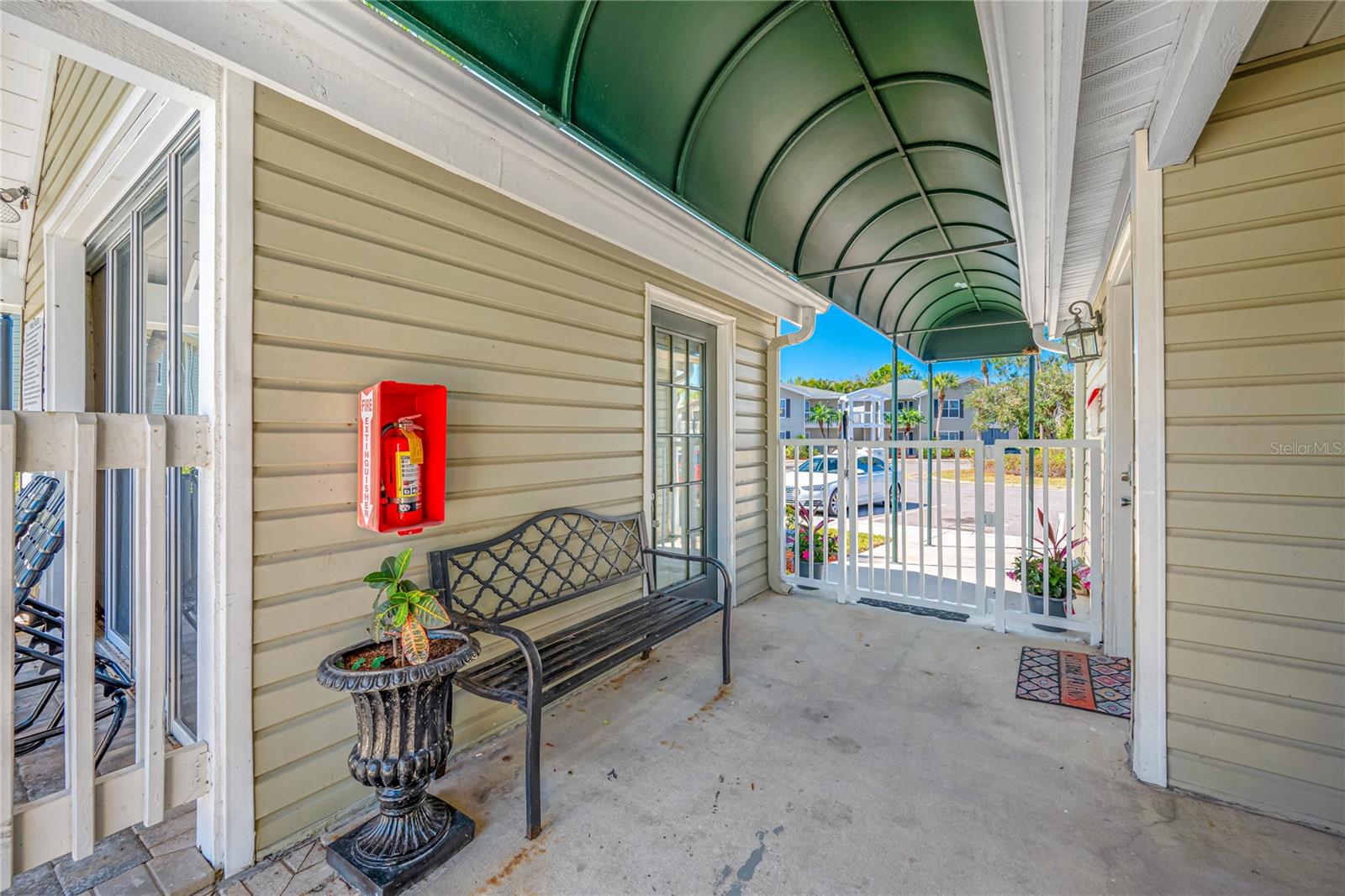 GLENBROOKE - Residential Lease