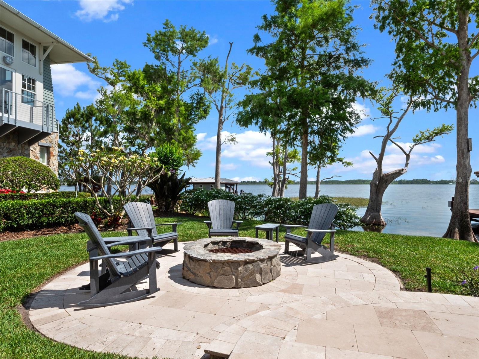 CYPRESS SHORES FIRST ADD - Residential