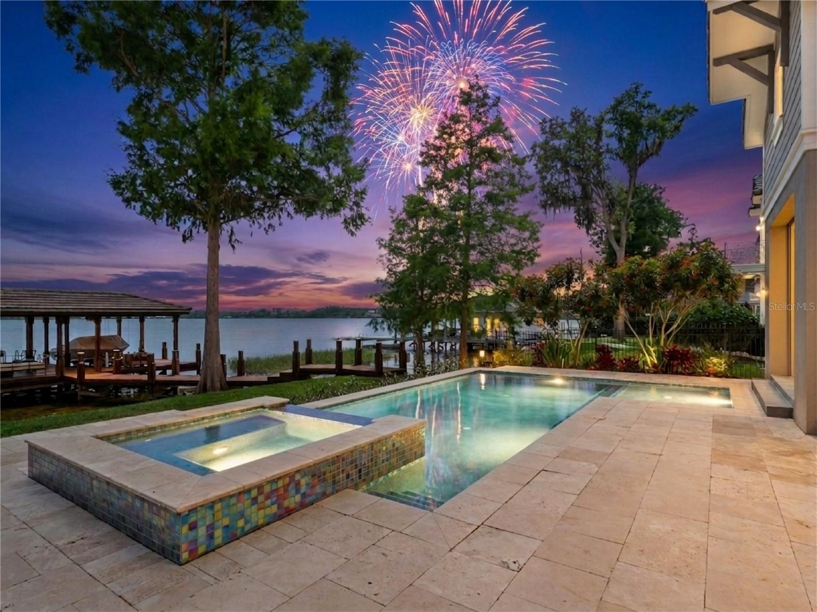 CYPRESS SHORES - Residential