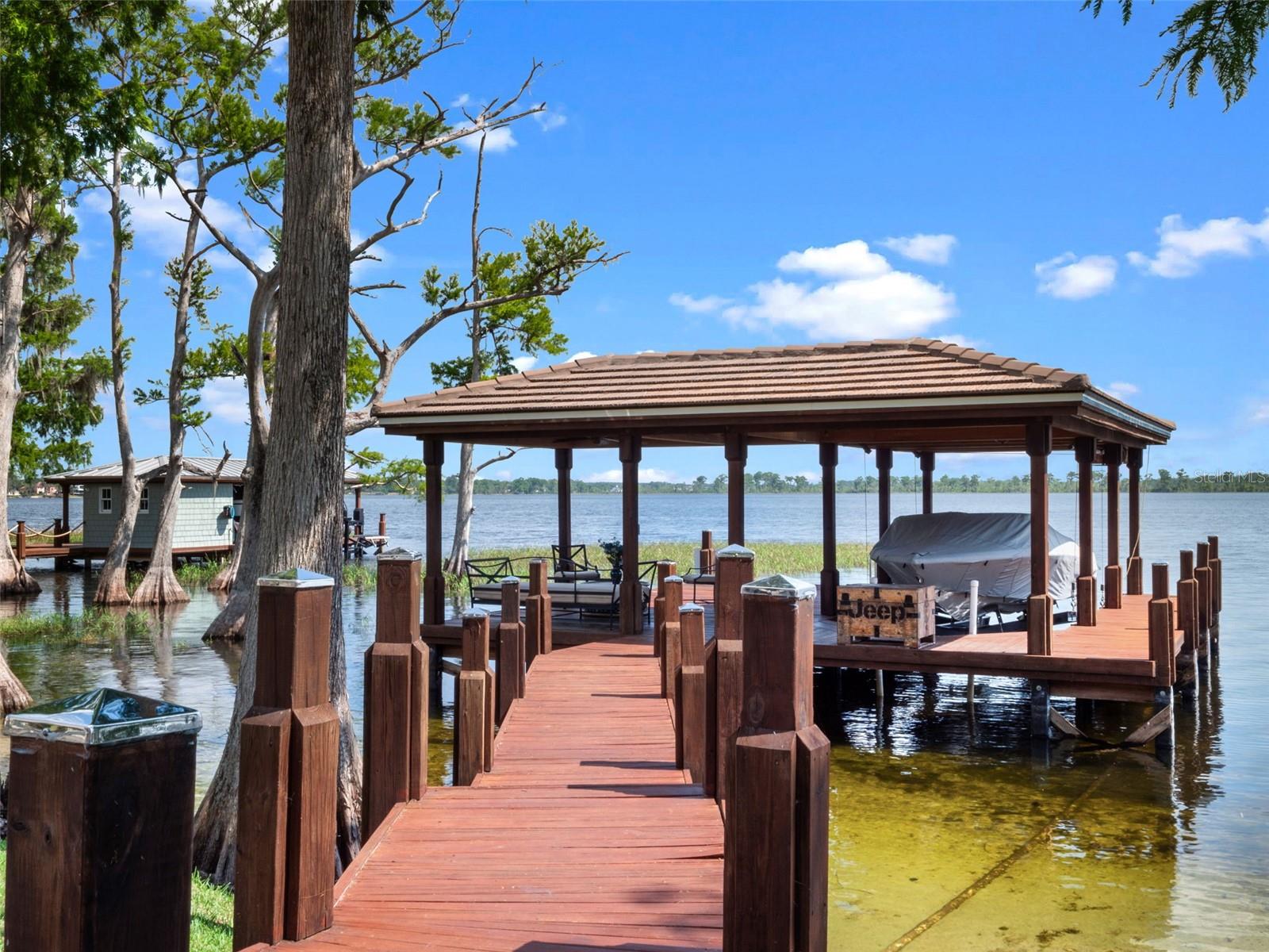 CYPRESS SHORES FIRST ADD - Residential
