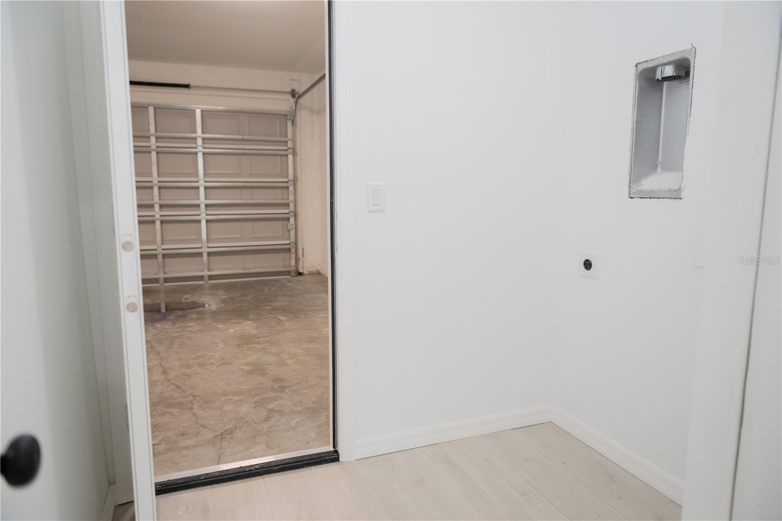 ROTONDA SANDS - Residential