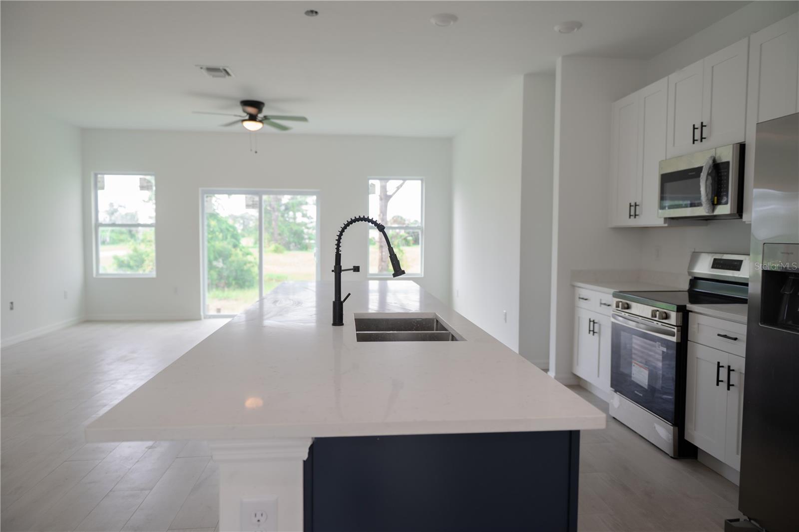 ROTONDA SANDS - Residential