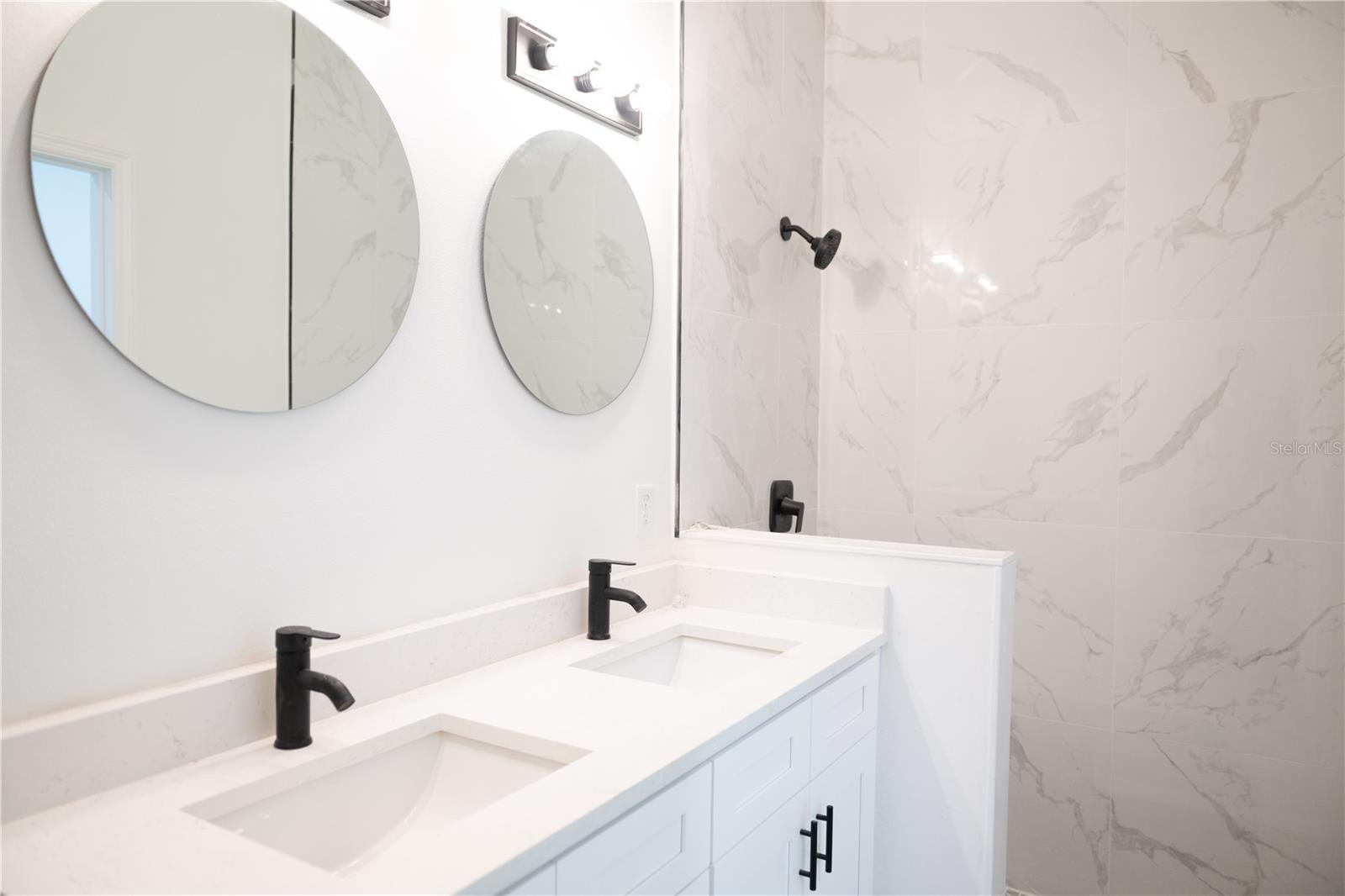 ROTONDA SANDS - Residential