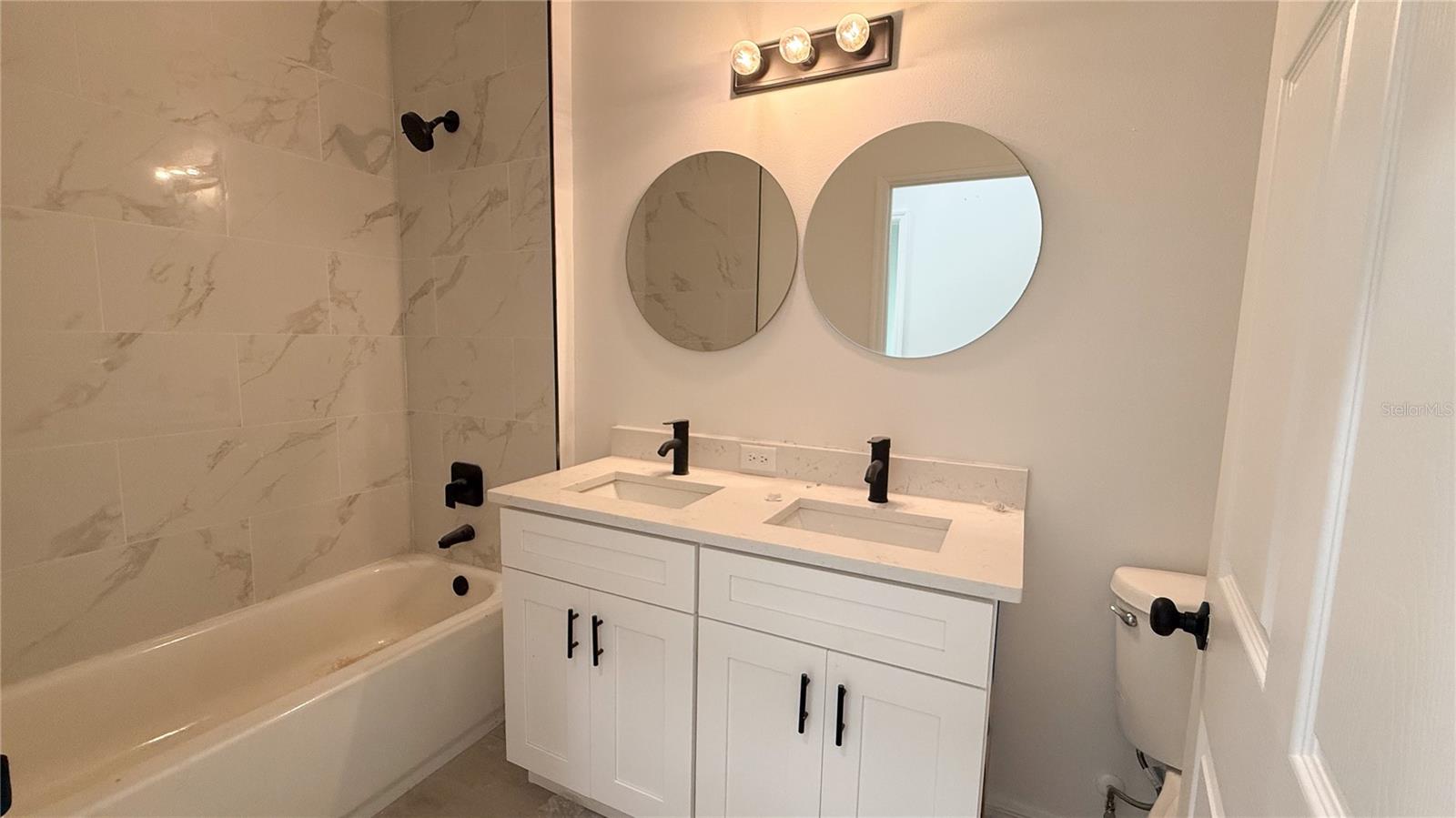 ROTONDA SANDS - Residential