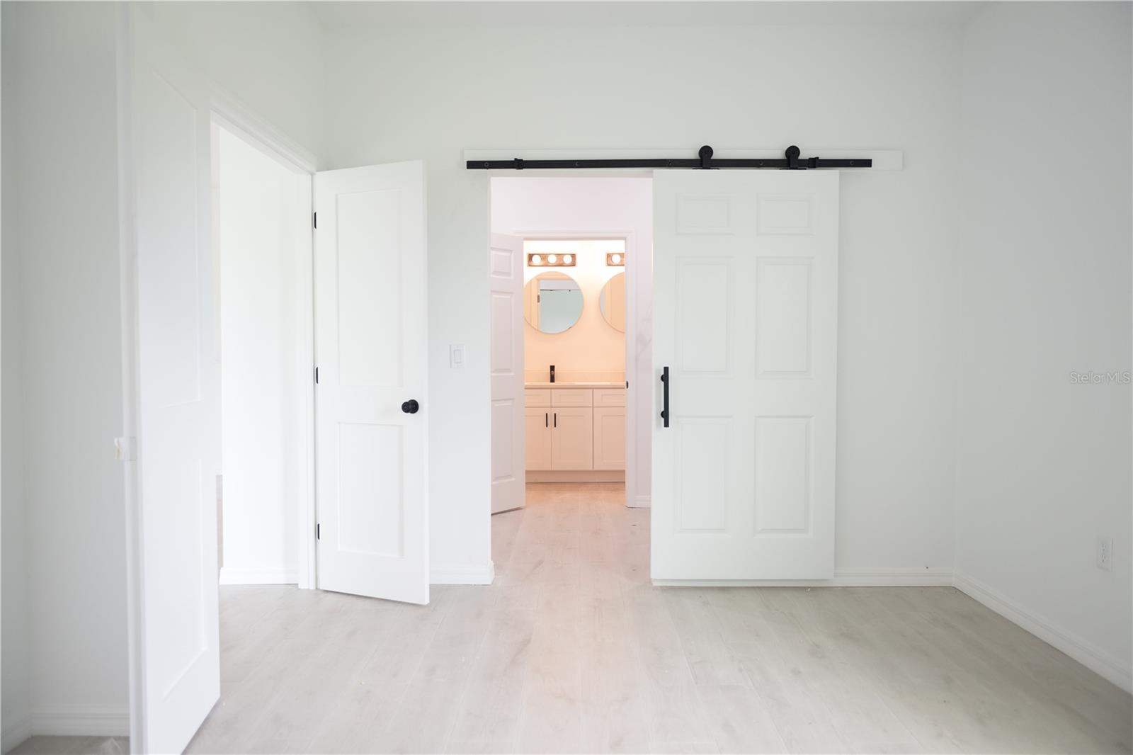 ROTONDA SANDS - Residential