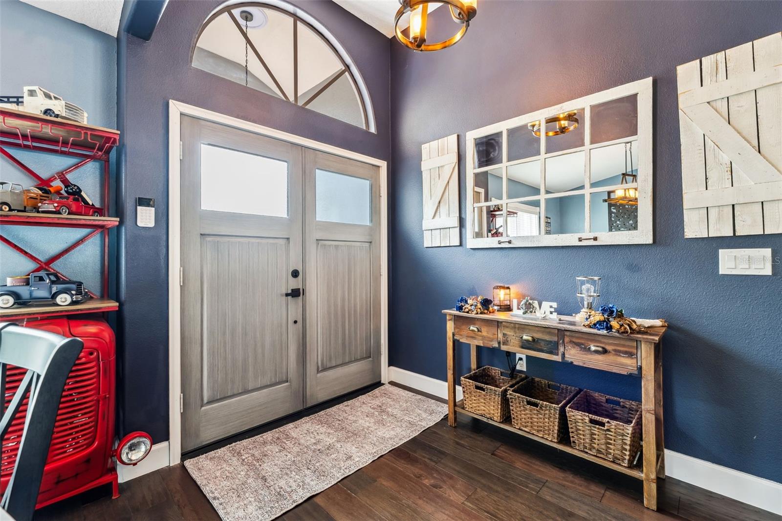 9 PLUMBAGO COURT