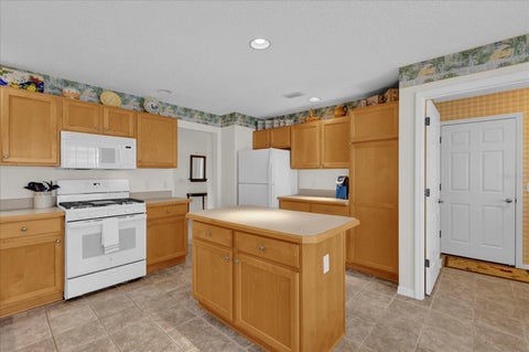 Tiny photo for 2409 Tamarindo Drive, The Villages, FL 32162 (MLS # G5119352)