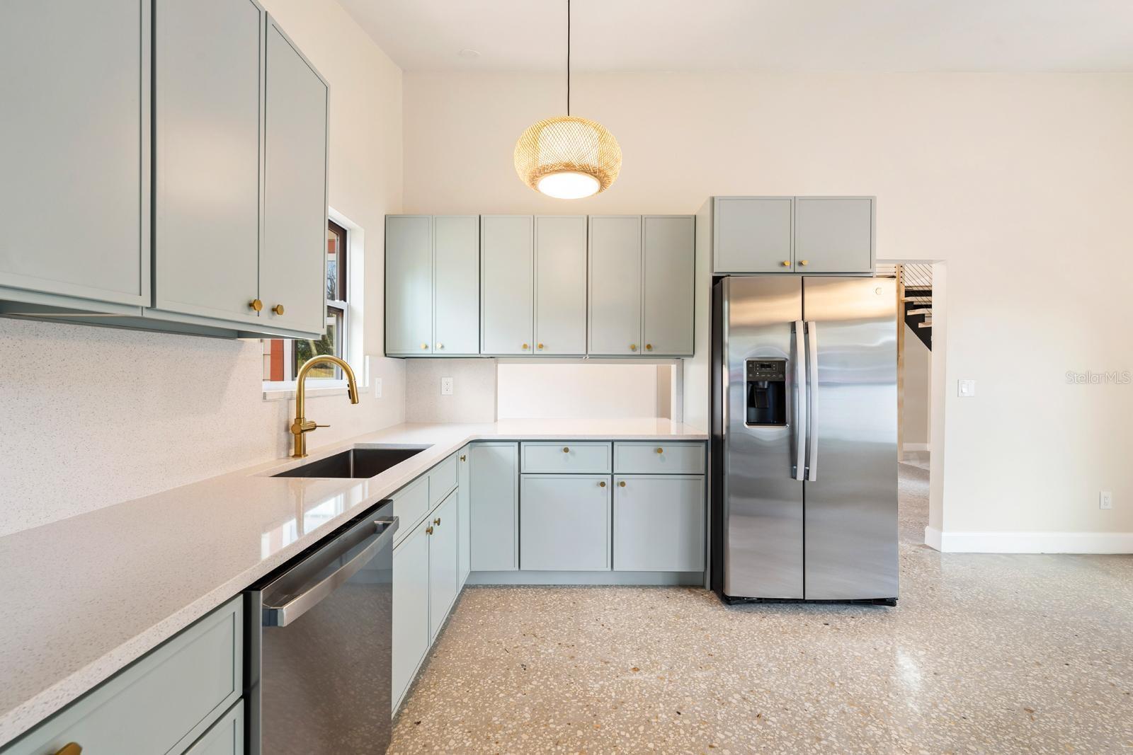 HUGHES FORREST BLUFF REP - Residential