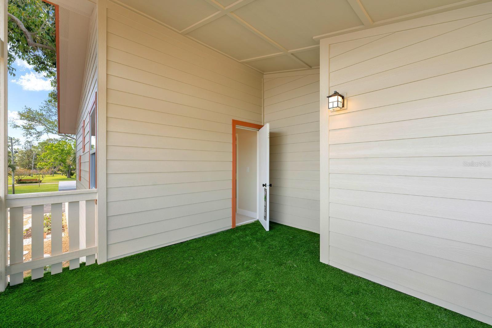 HUGHES FORREST BLUFF REP - Residential