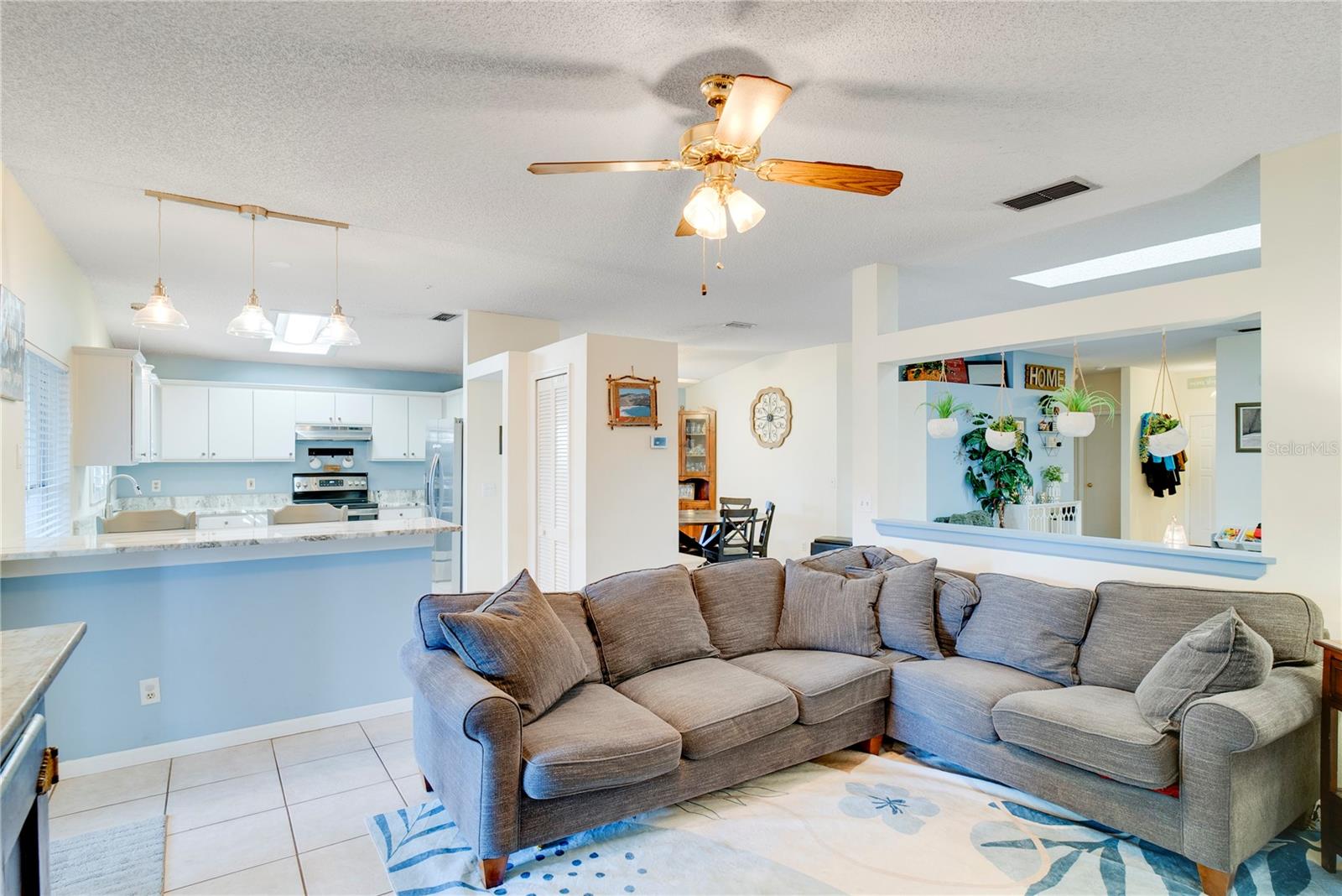 1801 CONCORD DRIVE