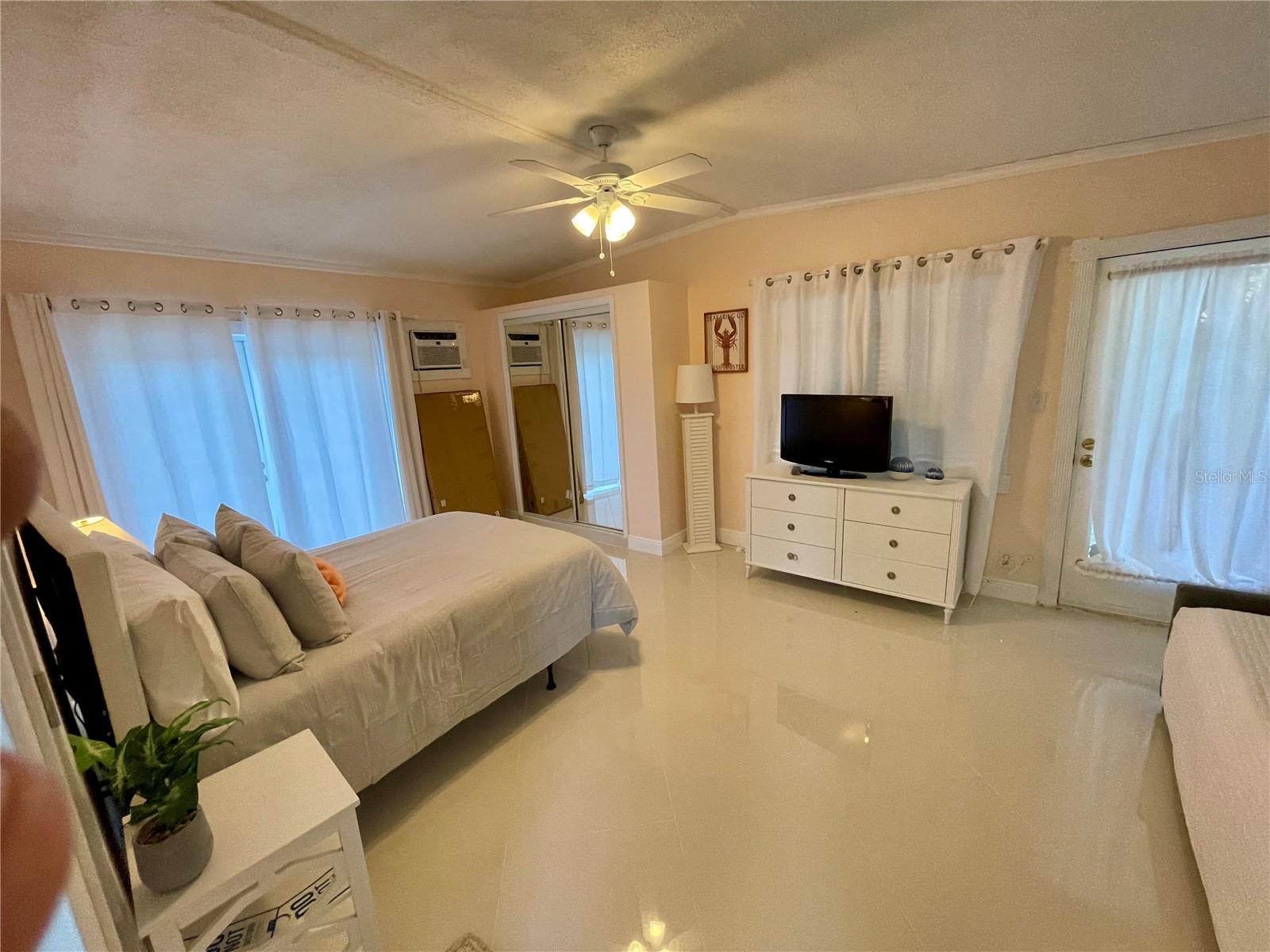 BRIGHTWATER BEACH ESTATES - Residential Lease