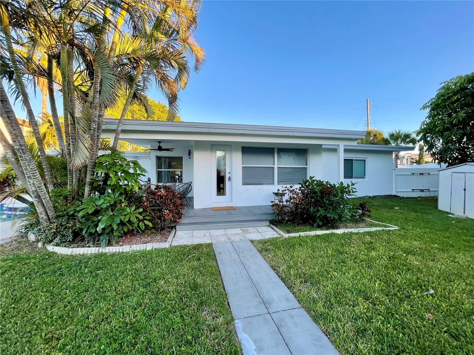 BRIGHTWATER BEACH ESTATES - Residential Lease