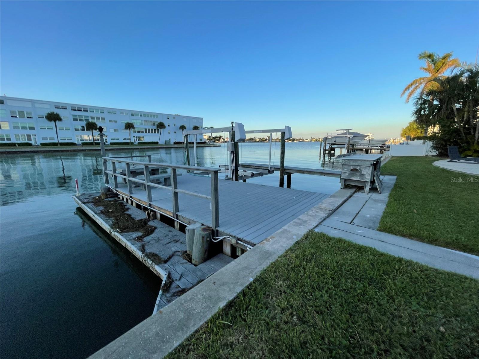 BRIGHTWATER BEACH ESTATES - Residential Lease