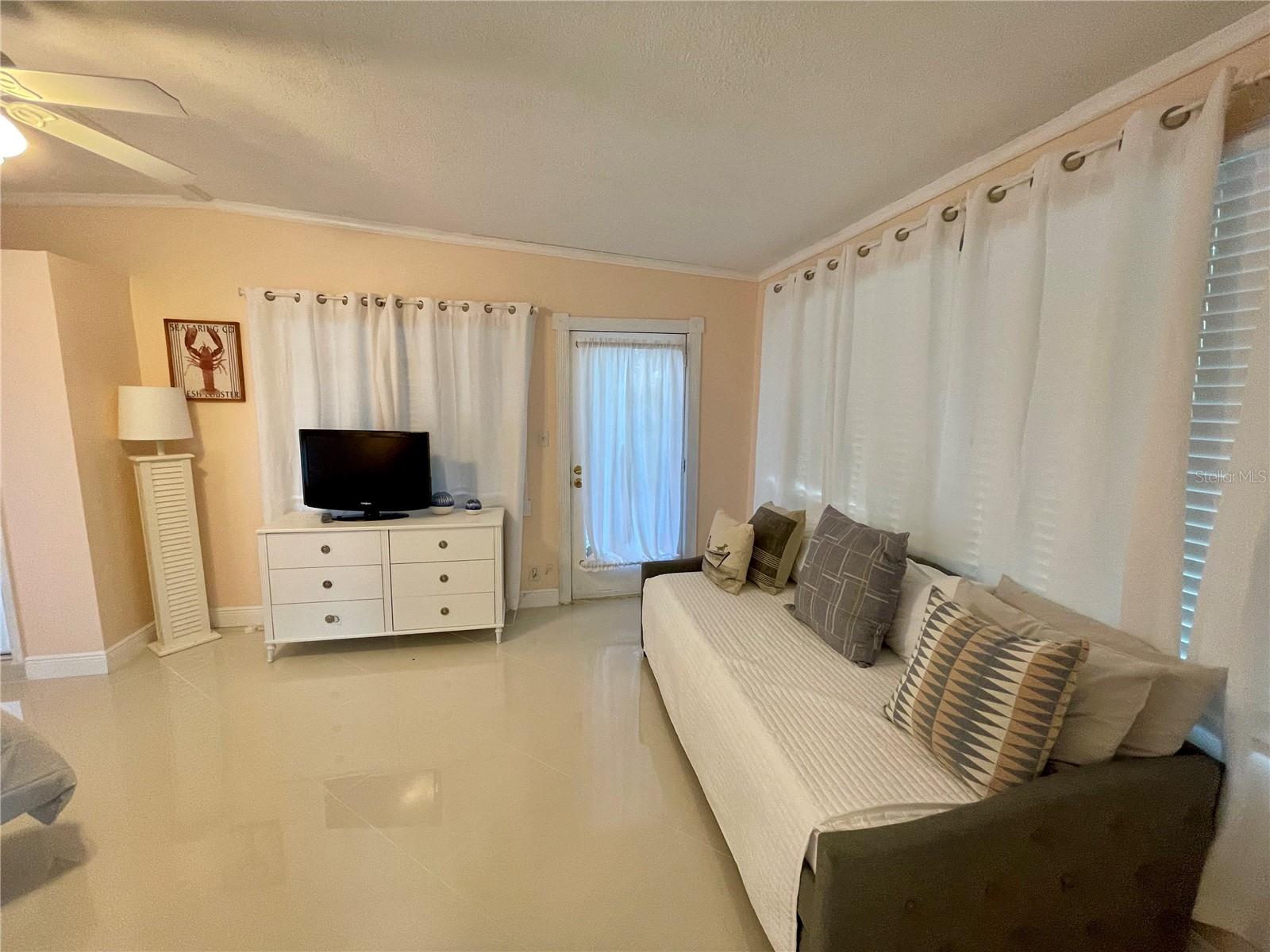 BRIGHTWATER BEACH ESTATES - Residential Lease