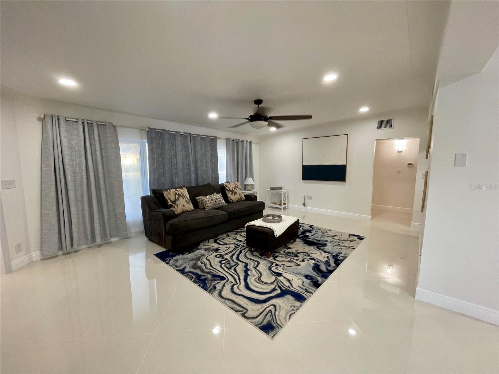 BRIGHTWATER BEACH ESTATES - Residential Lease