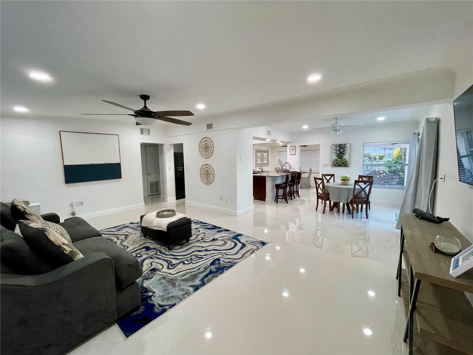 BRIGHTWATER BEACH ESTATES - Residential Lease