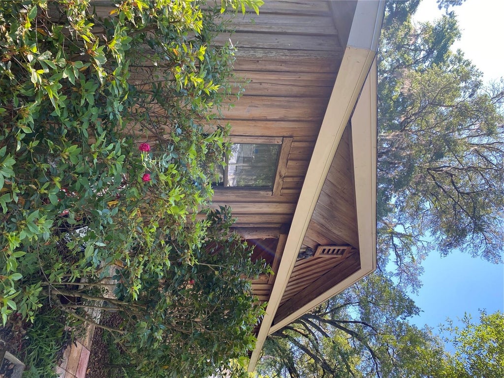 Photo of 6015 Quail Street, Melrose, FL 32666 (MLS # GC544238)