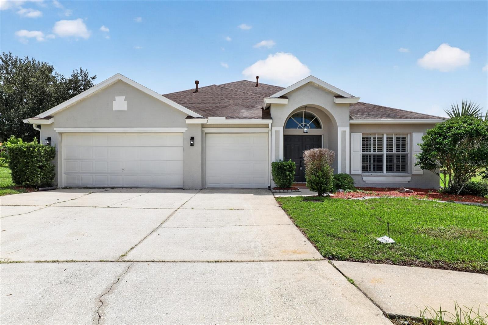 1321 RIVERFIELD COURT