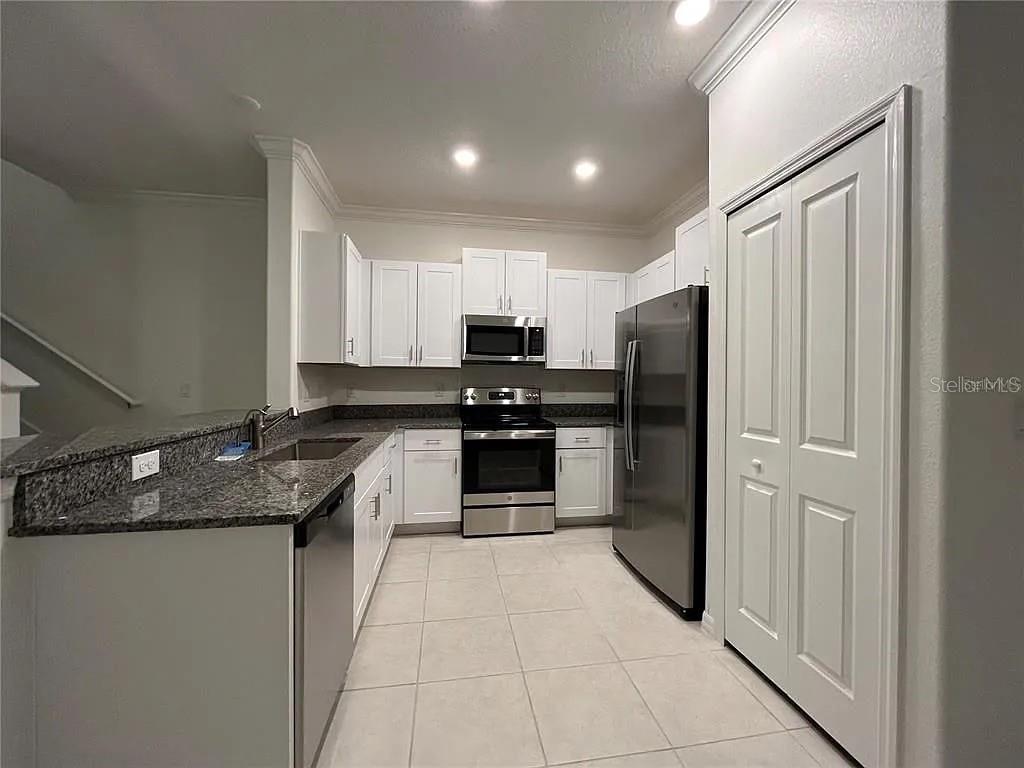 30810 VERIDIAN WAY