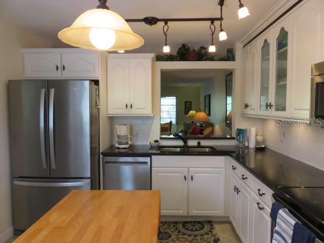 WILDEWOOD SPGS II-A - Residential Lease