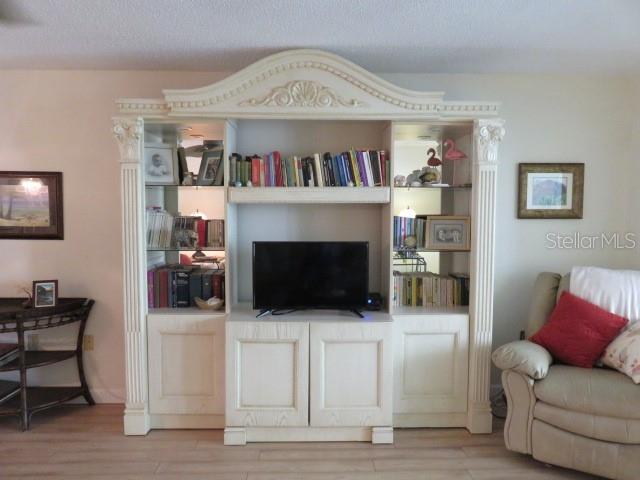 WILDEWOOD SPGS II-A - Residential Lease