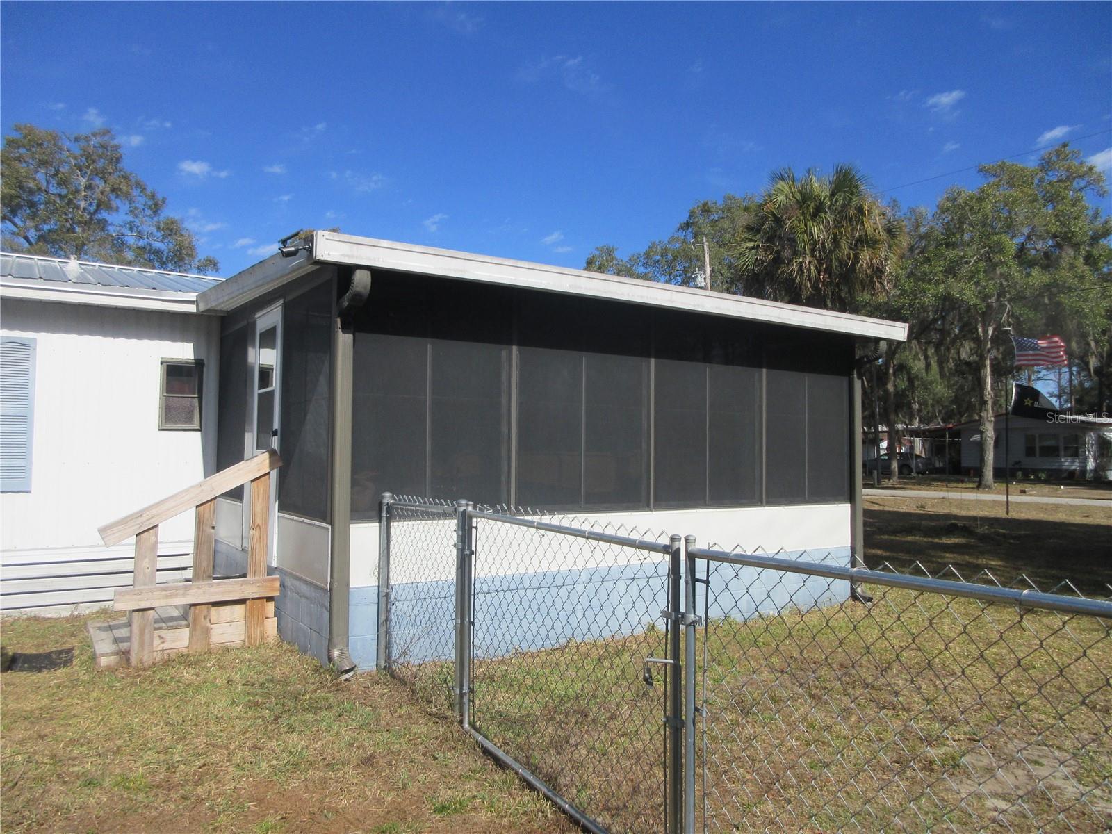 SILVER LAKES ACRES - Residential