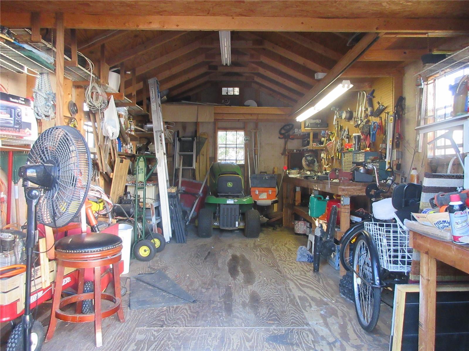 SILVER LAKES ACRES - Residential