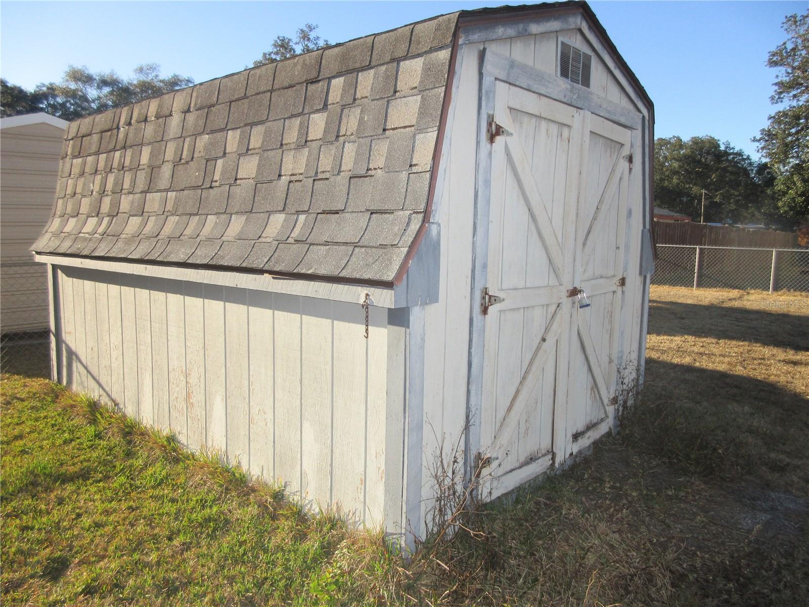 SILVER LAKES ACRES - Residential