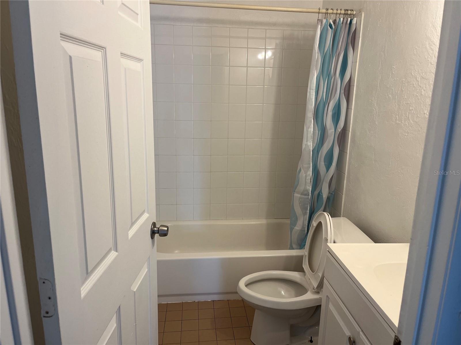 PHOENIX SUB NAPIER GRT - Residential Lease