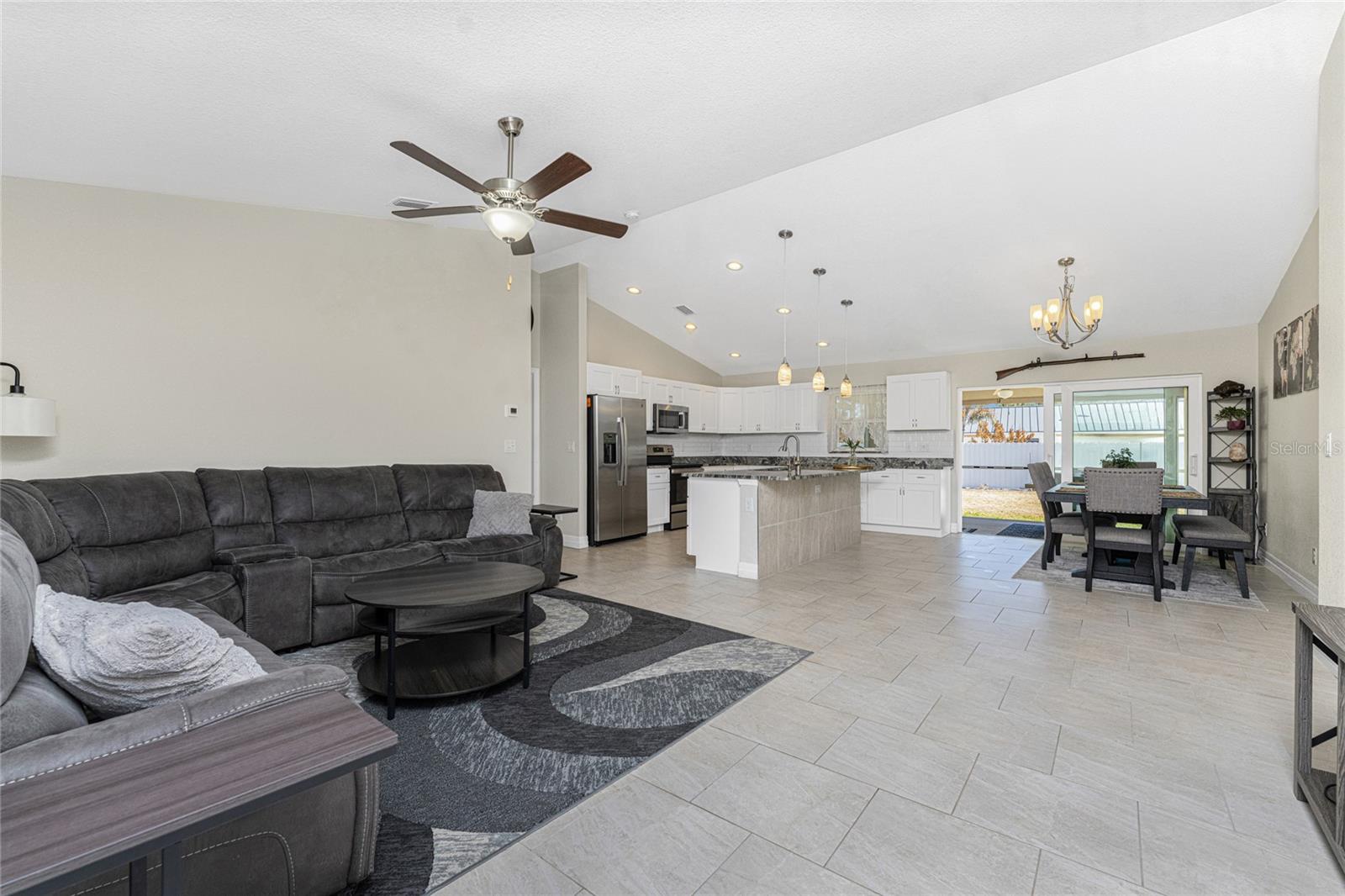 5262 GAGHAGEN STREET