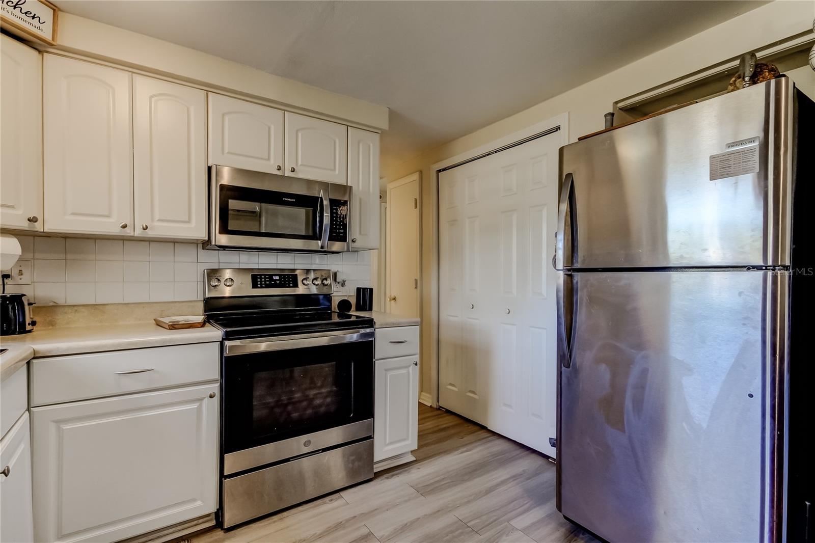 ORANGEWOOD VILLAGE - Residential