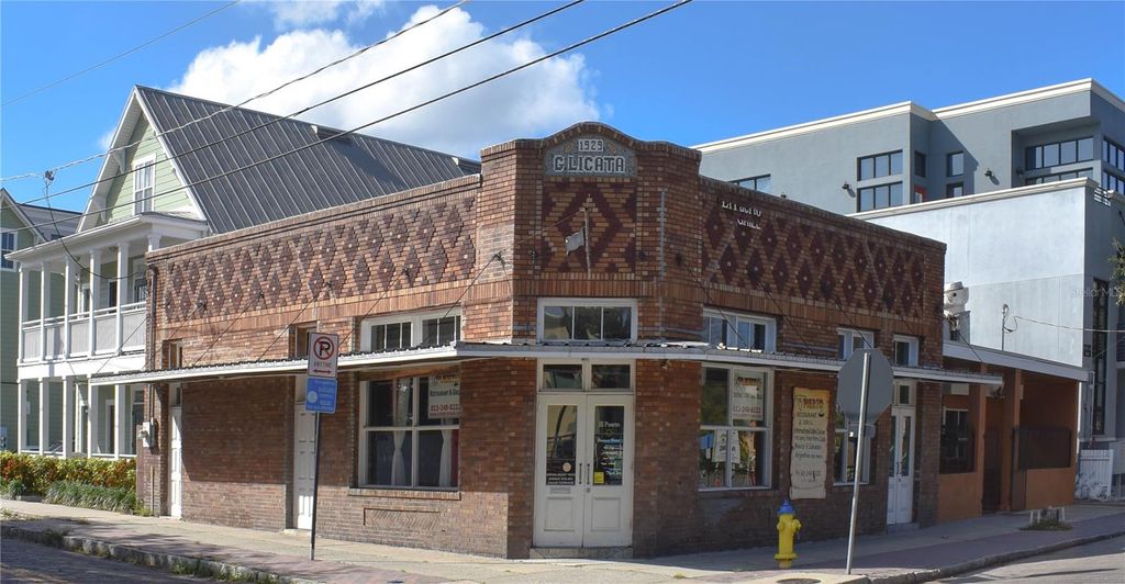 Photo of Tampa, FL 33605 (MLS # TB8488989)