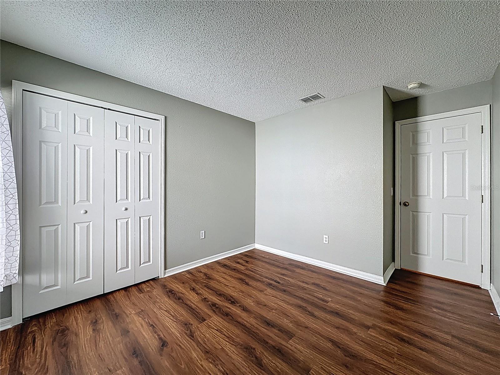 SOUTHERN DUNES/HEMINGWAY PLACE PH 02 - Residential