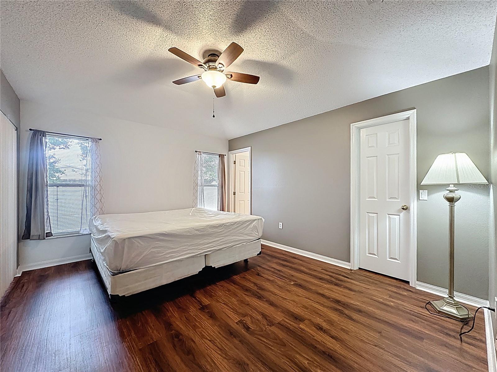 SOUTHERN DUNES/HEMINGWAY PLACE PH 02 - Residential