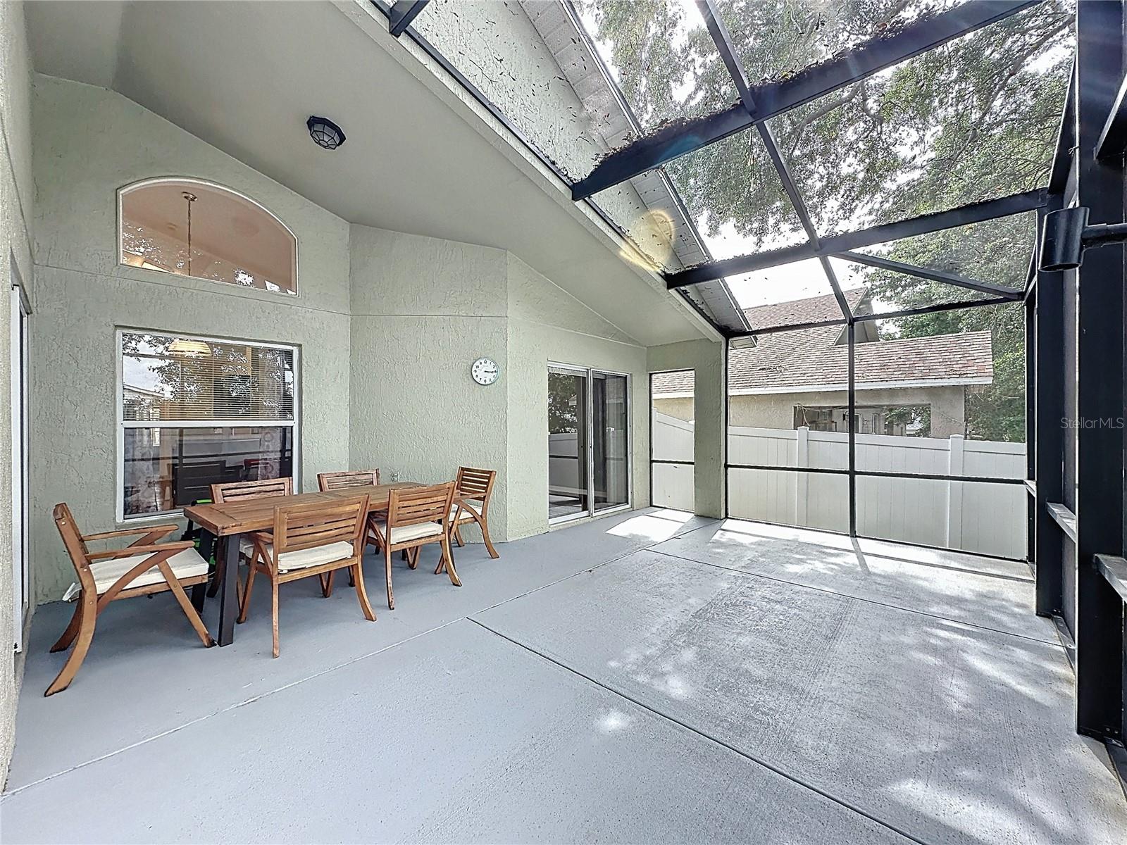 SOUTHERN DUNES/HEMINGWAY PLACE PH 02 - Residential