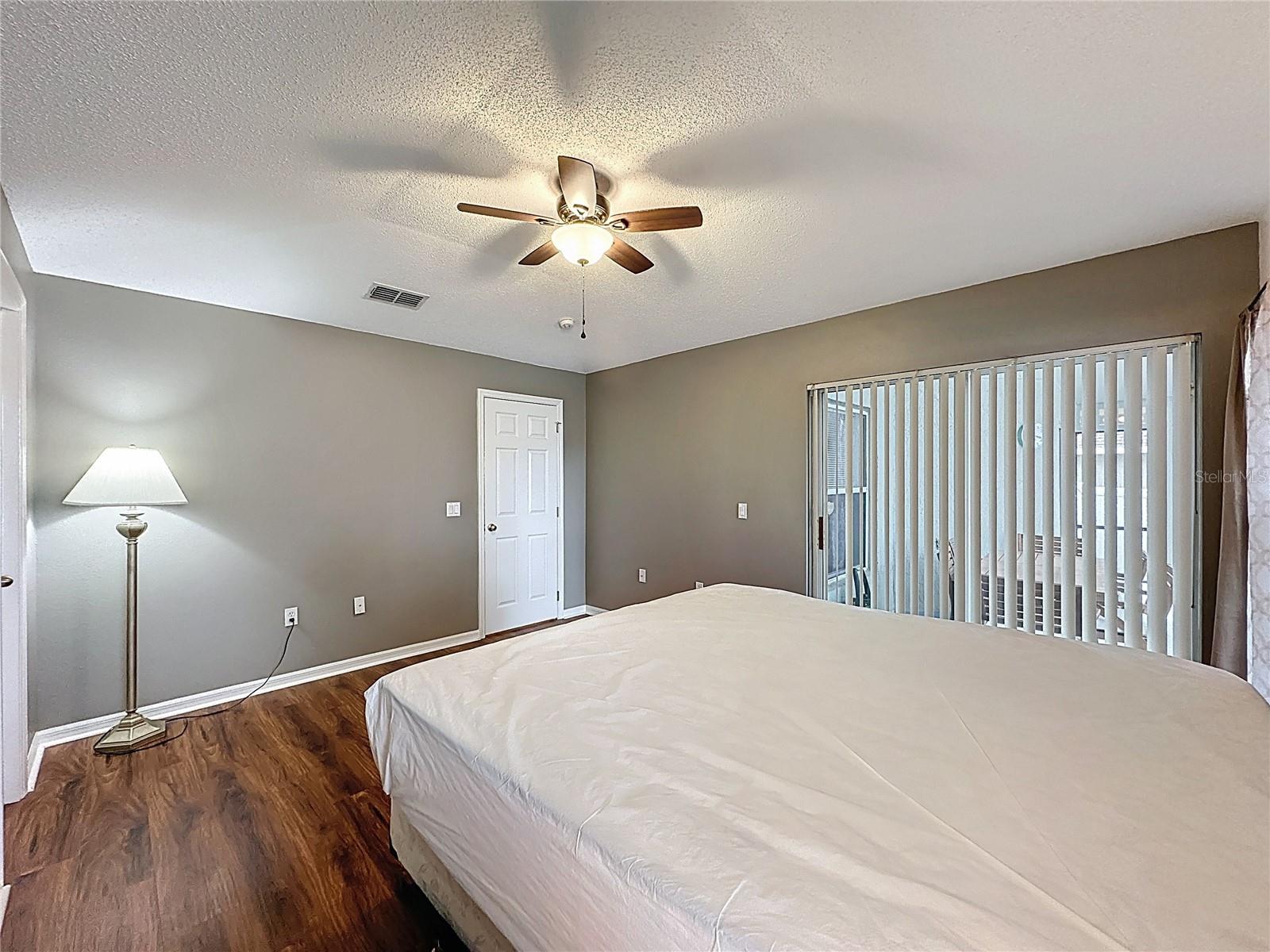 SOUTHERN DUNES/HEMINGWAY PLACE PH 02 - Residential