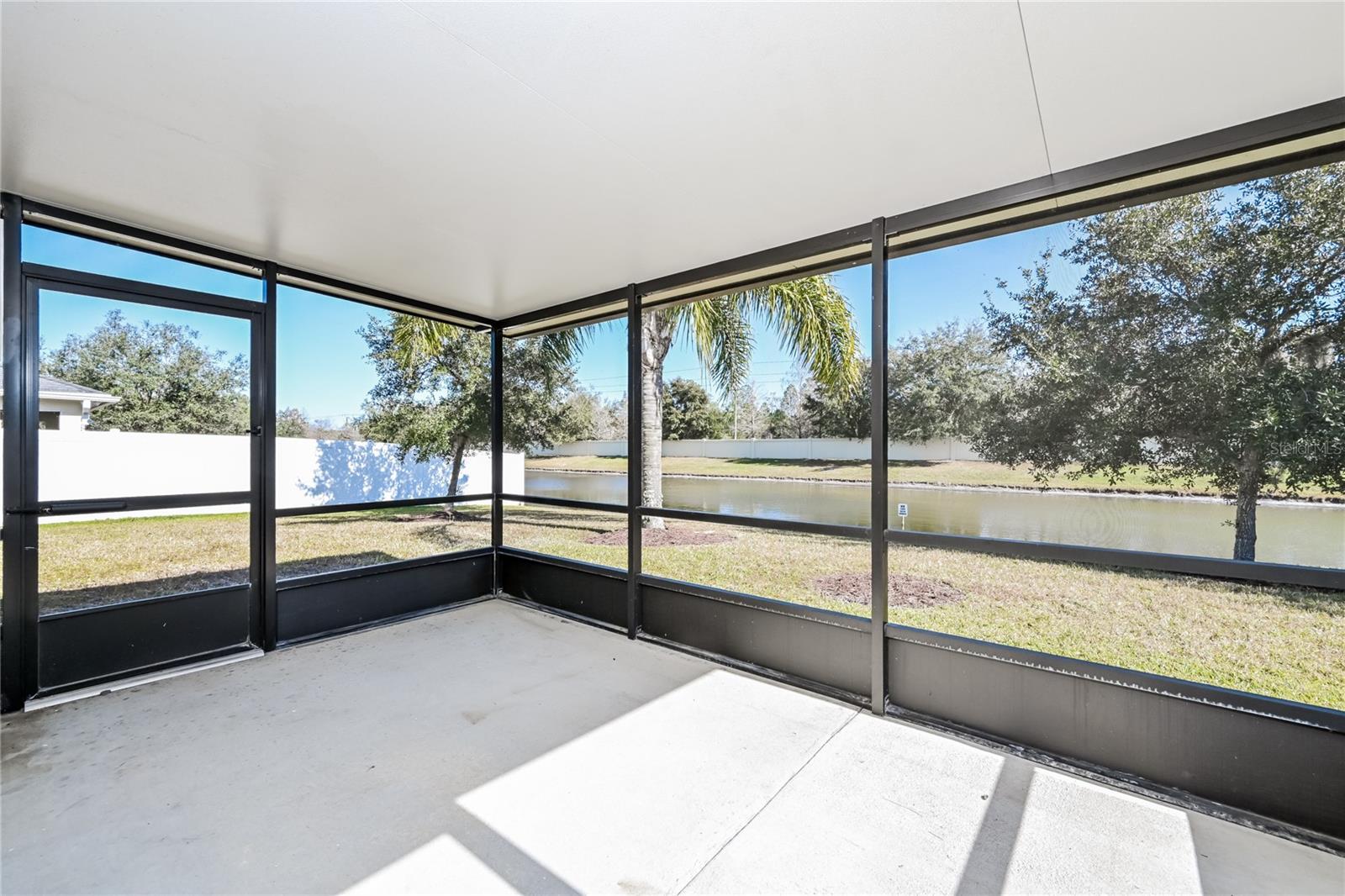 BAYBERRY LAKES - Residential Lease